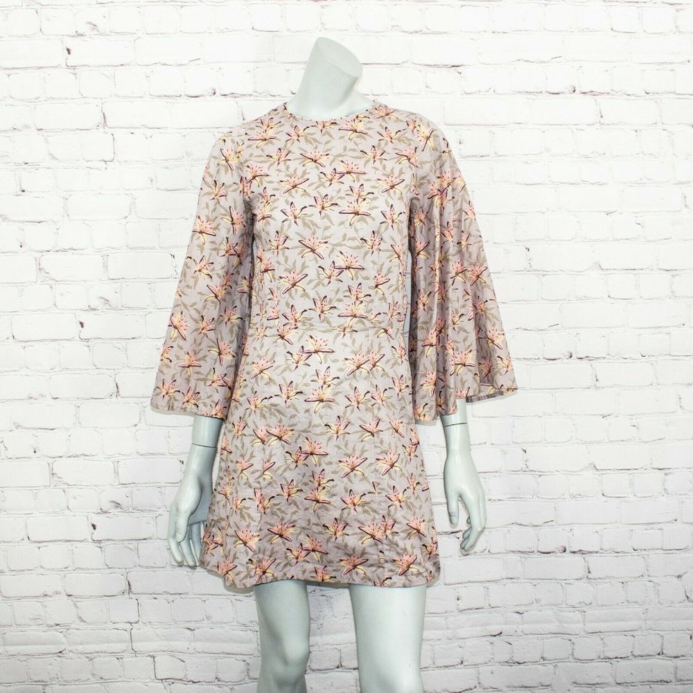 ACACIA Women's Manu Dress in Lily Print Bell sleev